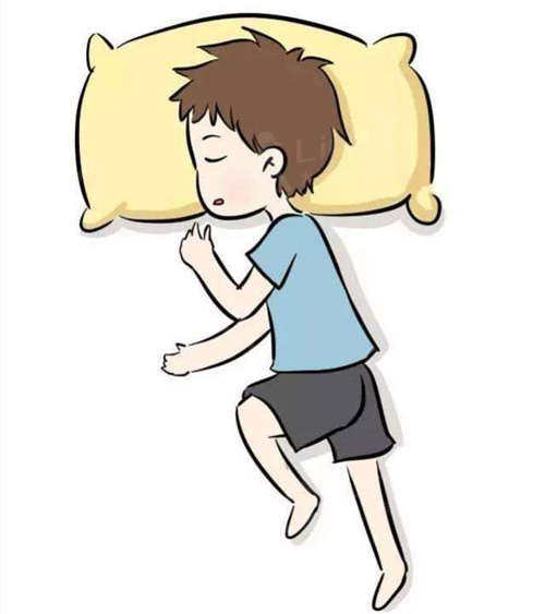 睡眠质量差,睡觉姿势不好也容易生长颈纹,比如经常睡很高的枕头,脖子