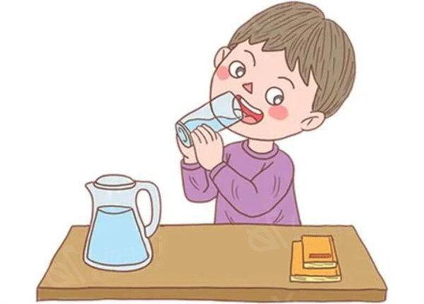 多喝水.jpg