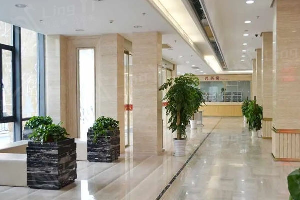 上海健桥疤痕医院大厅
