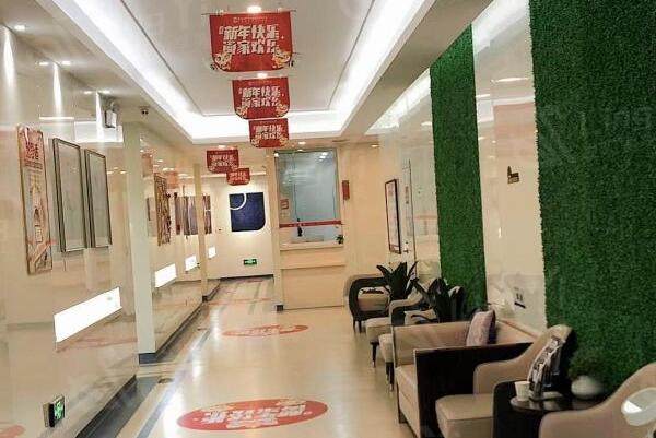 成都友谊医院整形美容中心走廊