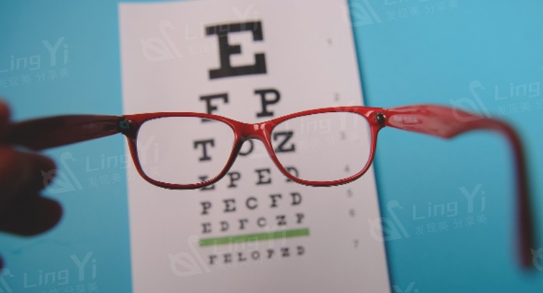 安排武汉悦瞳眼科眼科项目价格一览表 青光眼、icl晶体植入、近视矫正、近视眼部分有折扣