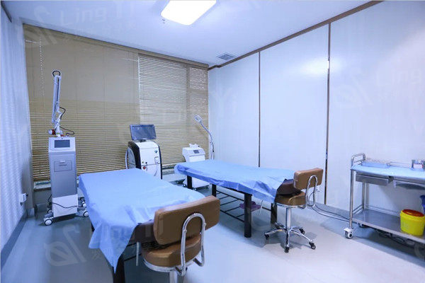 哈尔滨即美医疗美容门诊部诊疗室