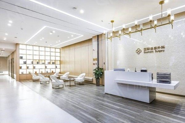 成都艾莉薇玻尿酸好又便宜的整形医院名单 成都成都美容整形、军建又好又便宜