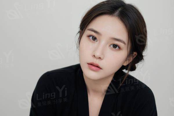 肚子吸脂后效果如何维持？术后饮食与运动计划助你长久保持平坦小腹