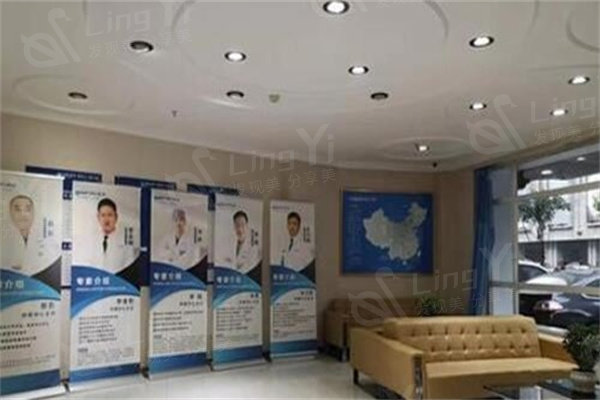 沈阳欢乐口腔医院种植牙价格表，进口植体8980元起贵不贵？