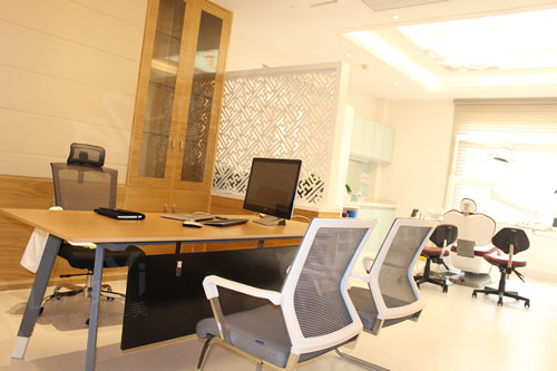 南宁柏乐口腔医院价目表：查明收费合理患者满意度高