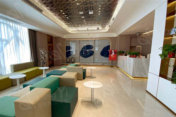 西安高一生美容医院收费标准公开：瞧瞧双眼皮 / 隆鼻 / 隆胸价格多少钱