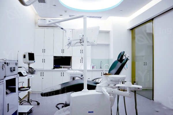 珠海海精灵口腔门诊部收费贵吗多少钱？分享2026年全新价格表（补牙/矫正/种植牙等不贵）