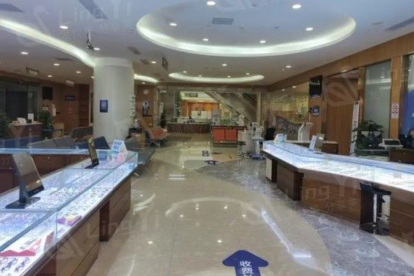 广州番禺爱尔眼科医院口碑好不好？好评率高人气旺，正规资质值得信赖