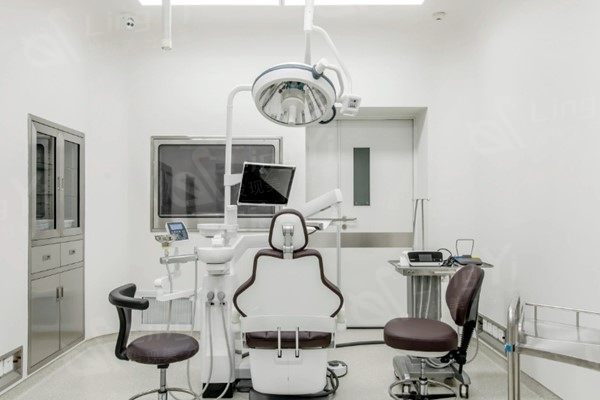 西安小白兔口腔医院正畸价格：传统矫正5800元起+自锁托槽矫正8800元起