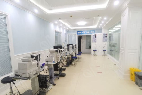 哈尔滨麦迪格眼科医院值得信赖吗？分析专家阵容与特色疗法