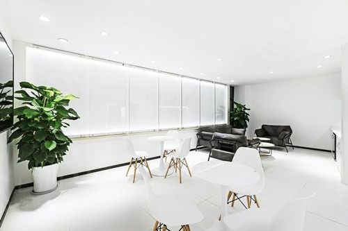 2025成都牙先森口腔价格表：种植牙2880起/矫正修复洗补牙费用查询