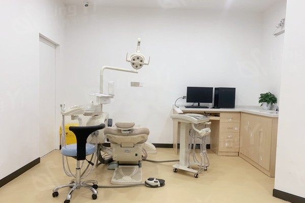 泉州美特尔口腔价目表：正畸镶牙根管治疗牙周治疗费用一览在丰泽区