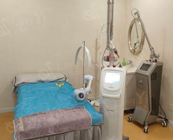 苏州华美美容医院好不好？正规资质齐全，医生团队实力强，优势项目丰富