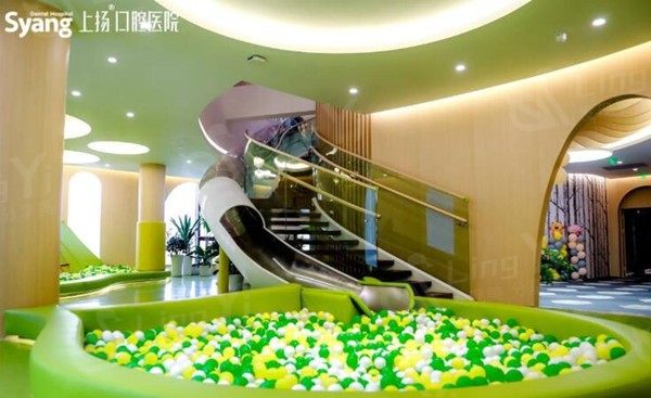 杭州上扬口腔怎么样？正规牙科附多家门店地址及营业时间查询