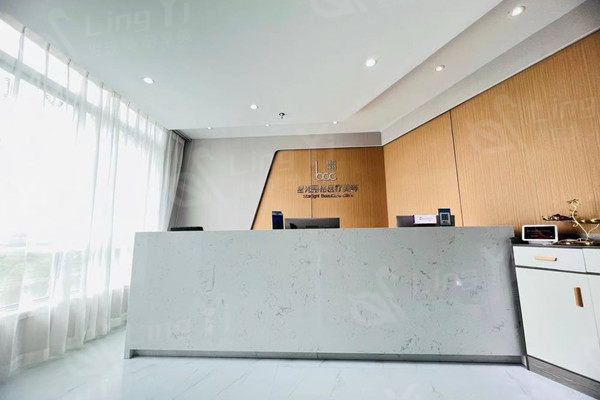 杭州星光丽格医疗美容门诊部价格表？双眼皮 / 隆鼻 / 玻尿酸填充收费合理